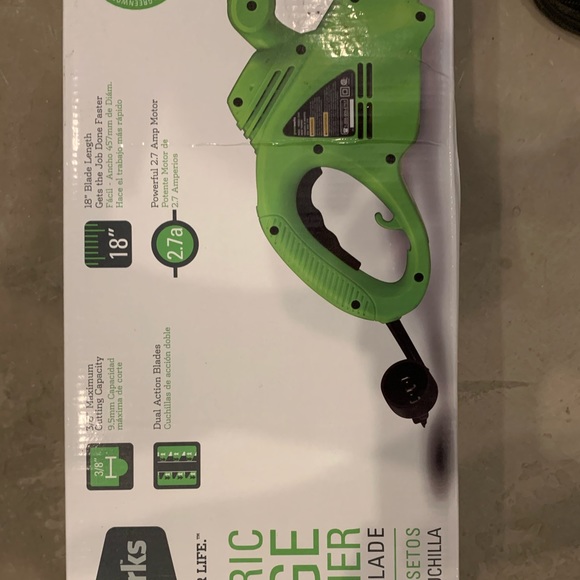 Greenworks Electric Hedge Trimmer - Picture 6 of 8